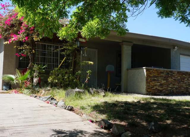 Property at 414 W 4th St, Stockton, CA 95206, 3 beds, 1 bath