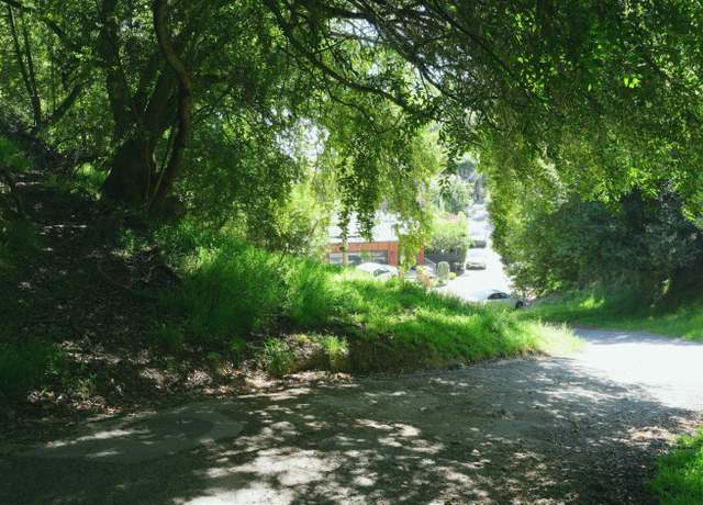 Property at 00 Willowbank Ct, Oakland, CA 94611