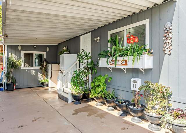 Property at 19150 Hesperian Blvd #19, Hayward, CA 94541, 3 beds, 1 bath