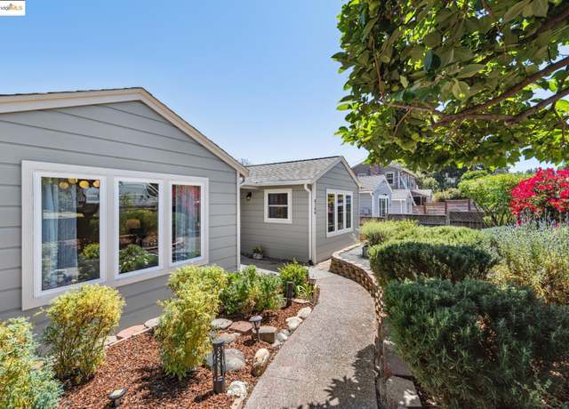 Property at 8100 Earl St, Oakland, CA 94605, 3 beds, 2 baths
