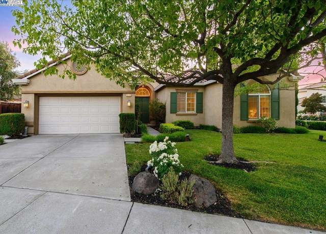Property at 3499 Dennis Dr, Pleasanton, CA 94588, 5 beds, 3.5 baths