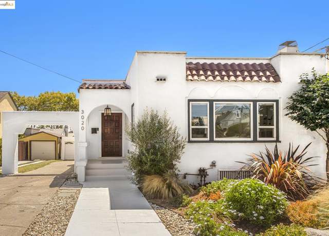Property at 3020 55th Ave, Oakland, CA 94605, 3 beds, 2 baths