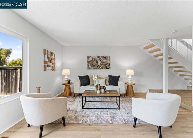 Property at 74 Villa Dr, San Pablo, CA 94806, 3 beds, 1.5 baths