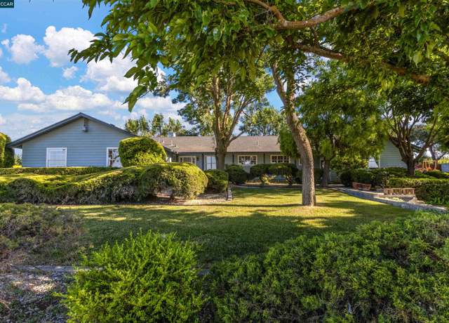 Property at 5435 Box R Ranch Rd, Vacaville, CA 95687, 4 beds, 3 baths