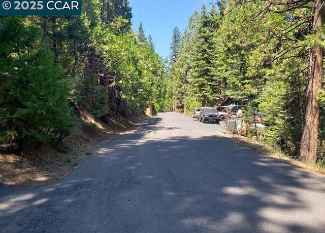 Property at 29458 Alpine Dr, Long Barn, CA 95335, 3 beds, 3 baths