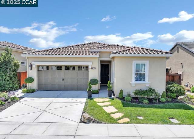 Property at 1746 Veneto Ln, Brentwood, CA 94513, 2 beds, 2 baths