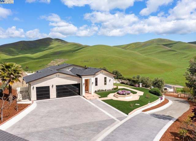 Property at 5388 Doolan Rd, Livermore, CA 94551, 3 beds, 3 baths