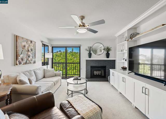 Property at 4467 Terra Granada Dr Unit 1A, Walnut Creek, CA 94595, 2 beds, 2 baths