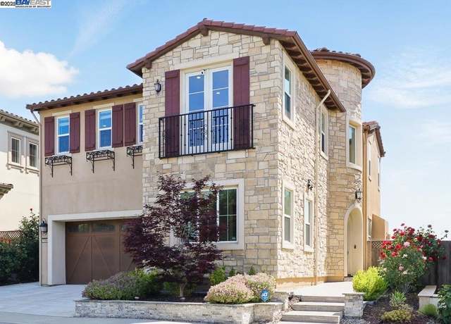 Property at 1059 Trumpet Vine Ln, San Ramon, CA 94582, 4 beds, 3.5 baths