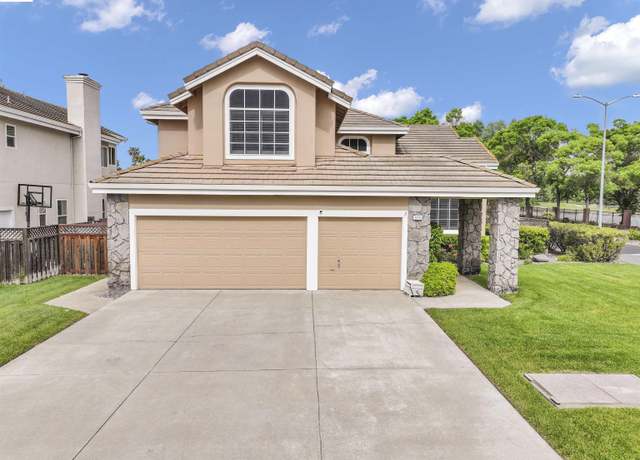 Property at 2270 Tamarisk Ct, Discovery Bay, CA 94505, 4 beds, 3 baths