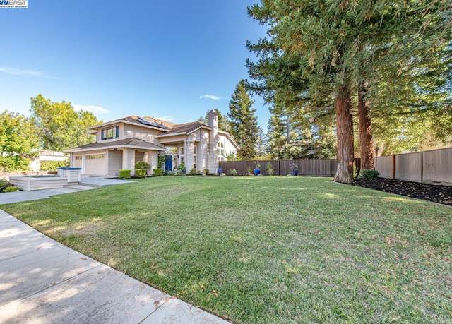 Property at 635 Zermatt St, Livermore, CA 94551, 5 beds, 3 baths