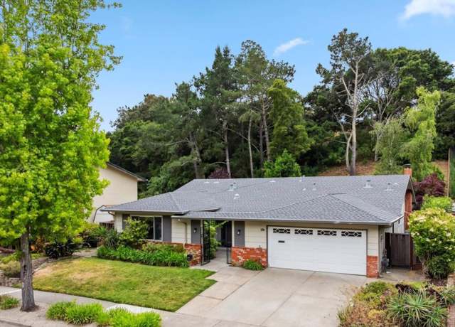 Property at 8161 Surrey Ln, Oakland, CA 94605, 3 beds, 2 baths