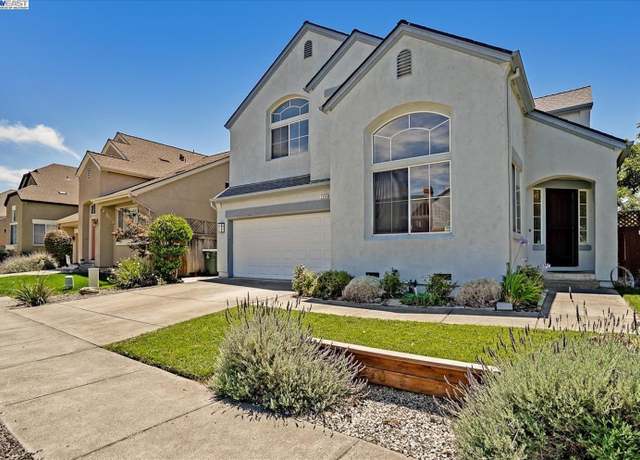 Property at 2340 Brompton Ave, Santa Rosa, CA 95403, 4 beds, 2.5 baths