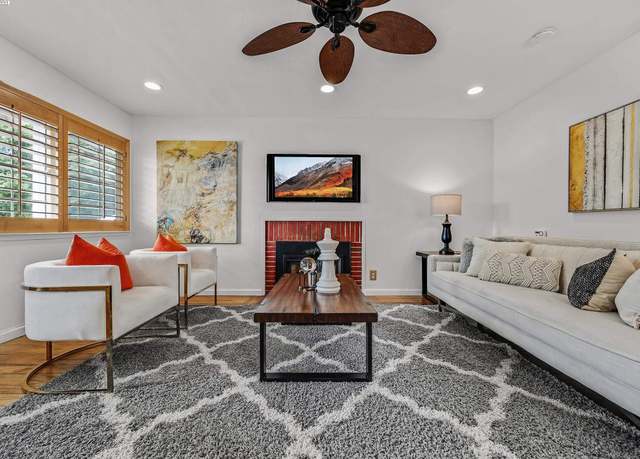 Property at 2973 Groom Dr, Richmond, CA 94806, 3 beds, 2 baths