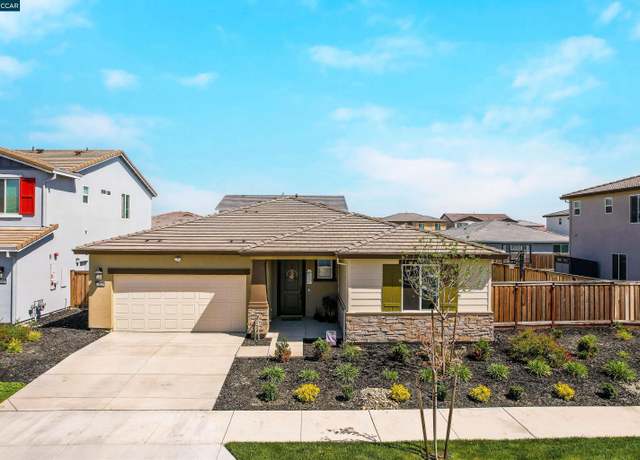 Property at 10024 Baltisan Ln, Stockton, CA 95219, 4 beds, 2.5 baths