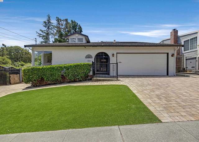 Property at 5021 Heyer Ave, Castro Valley, CA 94552, 4 beds, 2 baths