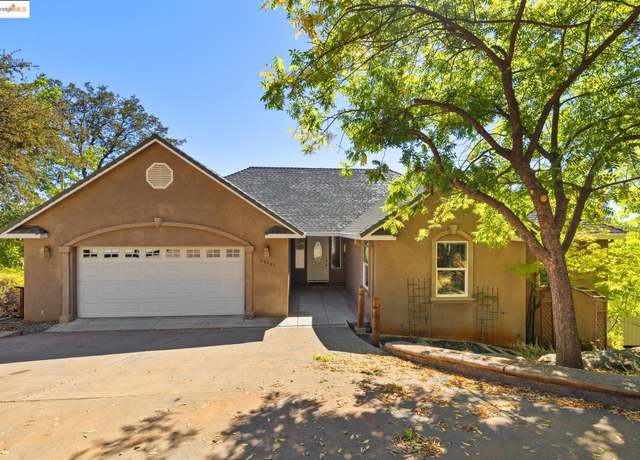 Property at 20565 Upper Hillview Dr, Sonora, CA 95370, 4 beds, 2 baths