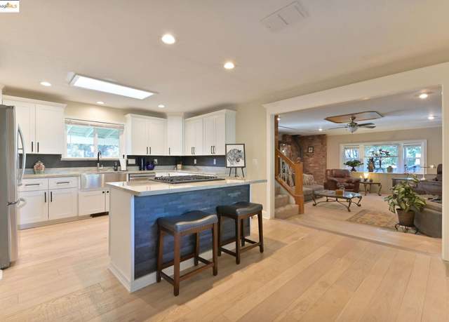 Property at 19910 Corte Primero, Sonora, CA 95370, 4 beds, 2 baths