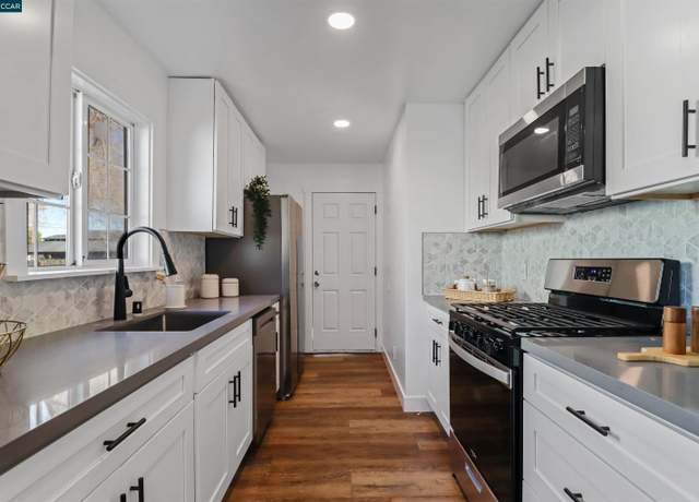 Property at 240 W Leland Rd, Pittsburg, CA 94565, 3 beds, 2 baths