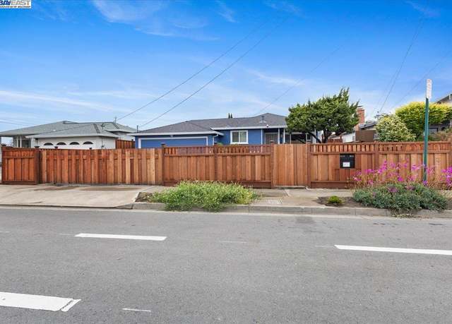 Property at 25172 Soto Rd, Hayward, CA 94544, 3 beds, 2 baths