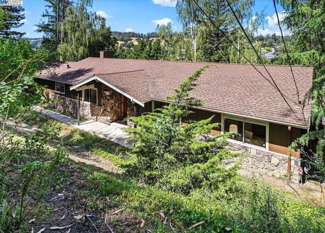 Property at 11110 Monan St, Oakland, CA 94605, 3 beds, 2 baths