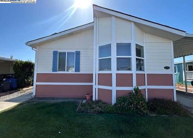 Property at 27949 Pueblo Serena, Hayward, CA 94545, 3 beds, 2 baths