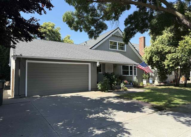Property at 3055 Country Club Blvd, Stockton, CA 95204, 3 beds, 2 baths