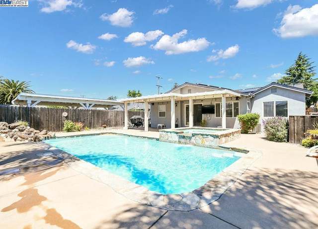 Property at 46 E Thirteenth St, Antioch, CA 94509, 3 beds, 2 baths