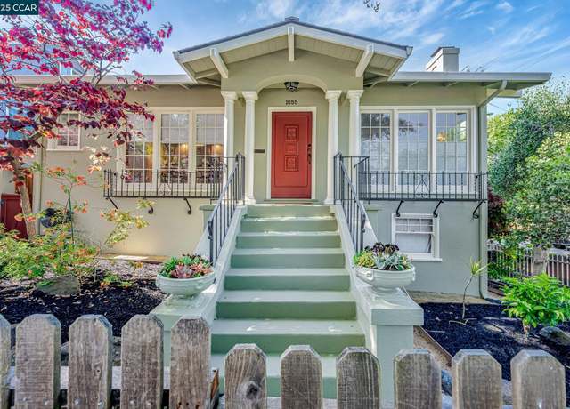 Property at 1655 E 38th St, Oakland, CA 94602, 2 beds, 1 bath
