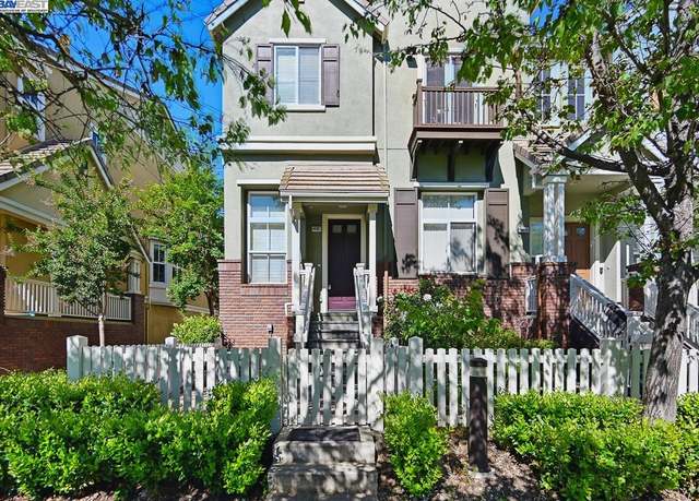 Property at 48962 Woodgrove Cmn, Fremont, CA 94539, 3 beds, 2.5 baths
