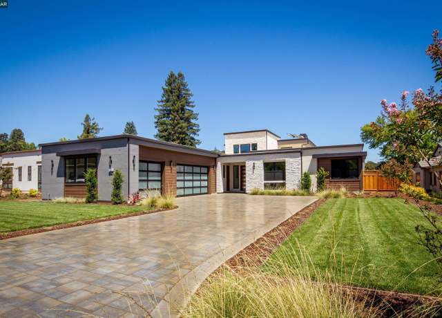Property at 1070 Borrette Ct, Napa, CA 94558, 4 beds, 4.5 baths