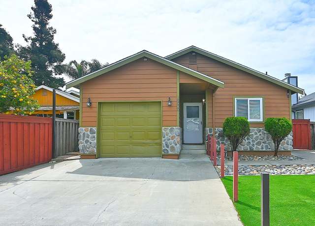 Property at 10543 Creekside Cir, Oakland, CA 94603, 3 beds, 2 baths