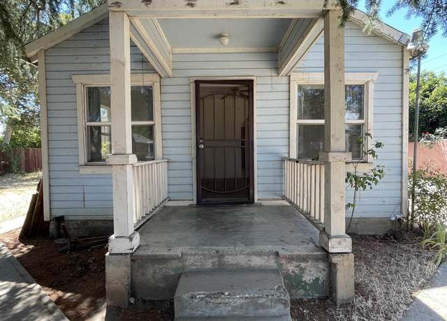 Property at 2750 33rd Ave, Sacramento, CA 95824, 2 beds, 1 bath