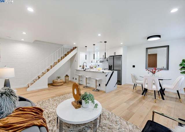 Property at 34701 Alvarado Niles Rd #2, Union City, CA 94587, 2 beds, 1 bath