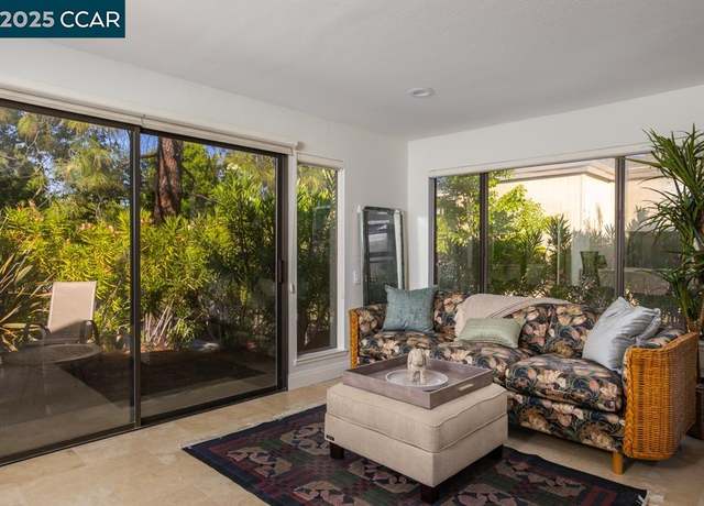 Property at 1224 Canyonwood Ct #2, Walnut Creek, CA 94595, 3 beds, 2.5 baths