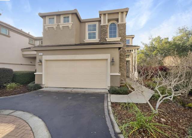 Property at 511 Malvasia Ct, Fairfield, CA 94534, 3 beds, 2.5 baths