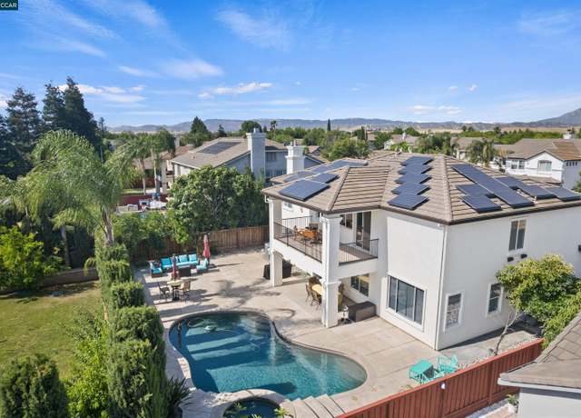 Property at 1840 Tanglewood Ln, Brentwood, CA 94513, 4 beds, 3 baths