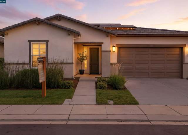 Property at 701 Victoria Dr, Manteca, CA 95336, 2 beds, 2.5 baths