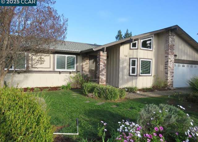 Property at 310 Roundhill Pl, Clayton, CA 94517, 4 beds, 2.5 baths