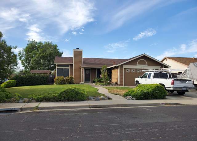 Property at 1469 Port Ct, Oakley, CA 94561, 3 beds, 2 baths
