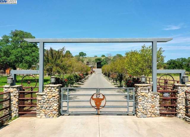 Property at 4498 S Burson Rd, Burson, CA 95225, 3 beds, 3 baths