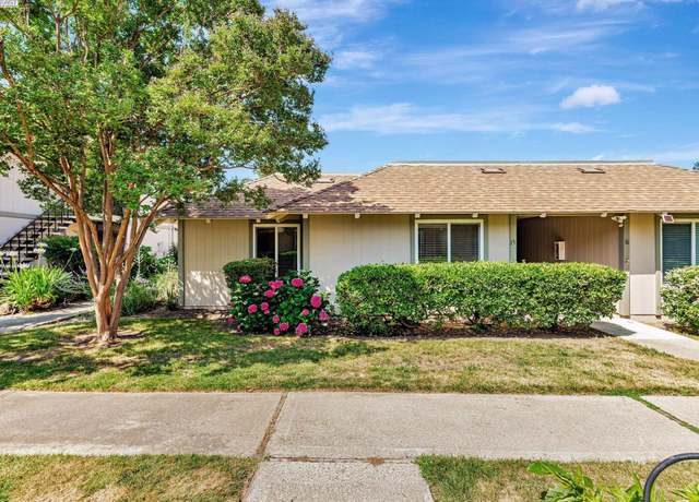 Property at 825 Oak Grove Rd #15, Concord, CA 94518, 3 beds, 2 baths