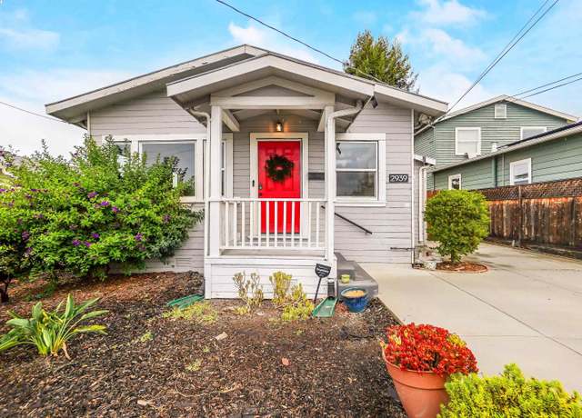 Property at 2939 60th Ave, Oakland, CA 94605, 2 beds, 1 bath