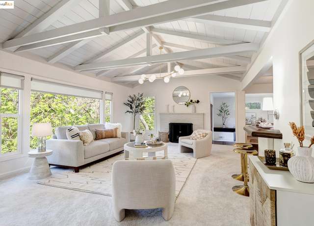 Property at 3 Mountain View Pl, Lafayette, CA 94549, 4 beds, 2 baths