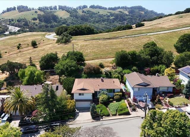Property at 3554 Arcadian Ct, Castro Valley, CA 94546, 3 beds, 2.5 baths