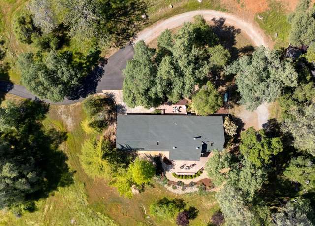 Property at 19881 Duchi Ct, Sonora, CA 95370, 3 beds, 2 baths