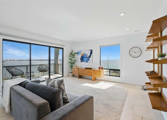 Property at 3 Commodore Dr #356, Emeryville, CA 94608, 2 beds, 2 baths