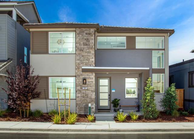Property at 315 Flagship Dr, Napa, CA 94558, 4 beds, 3 baths