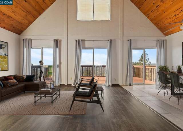 Property at 18957 Stag Cir, Tuolumne, CA 95579, 3 beds, 3 baths