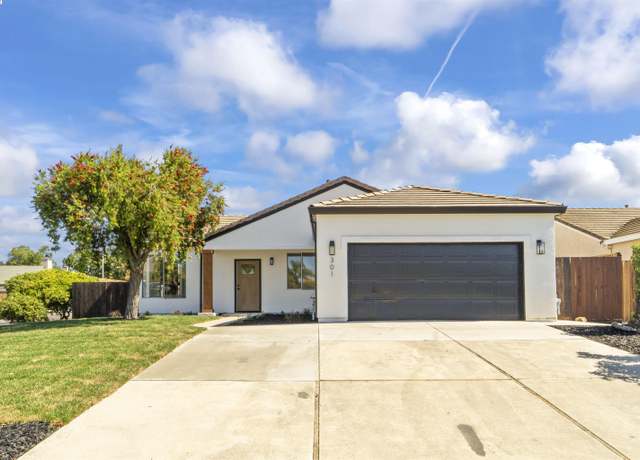 Property at 301 Lakespring Pl, Oakley, CA 94561, 3 beds, 2 baths